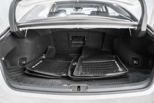 2023 Lexus ES 300h Luxury