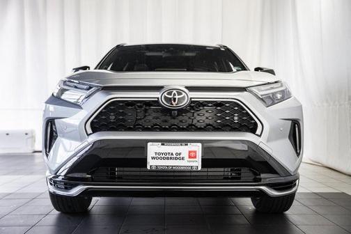2025 Toyota RAV4 Hybrid SE