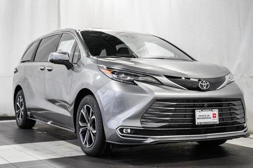 2026 Toyota Sienna Platinum