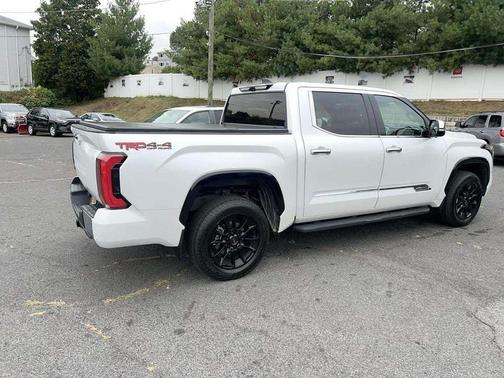 2023 Toyota Tundra Hybrid 1794 Edition