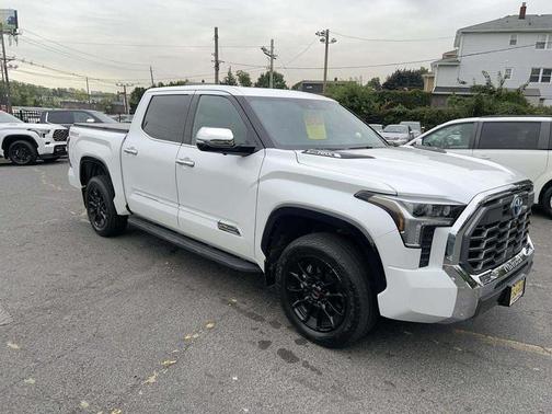 2023 Toyota Tundra Hybrid 1794 Edition