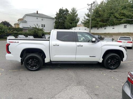 2023 Toyota Tundra Hybrid 1794 Edition