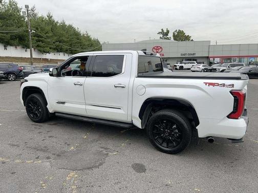 2023 Toyota Tundra Hybrid 1794 Edition