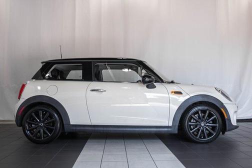 2015 MINI Hardtop Cooper