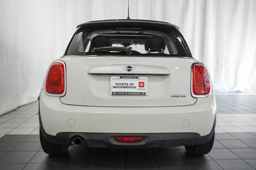 2015 MINI Hardtop Cooper