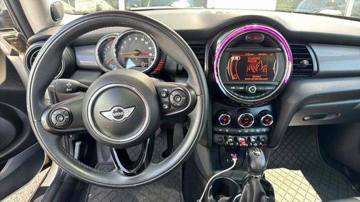 2015 MINI Hardtop Cooper