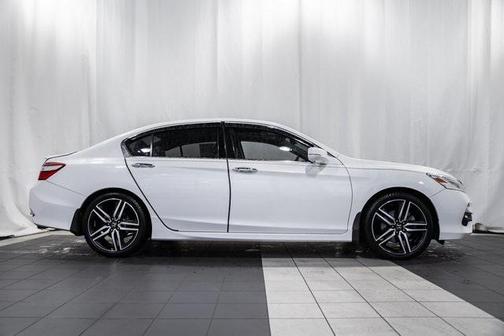 2017 Honda Accord Touring V6