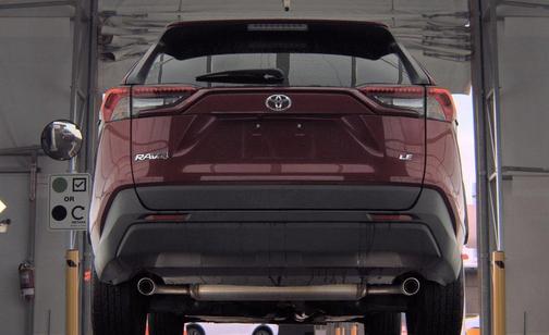 2023 Toyota RAV4 LE