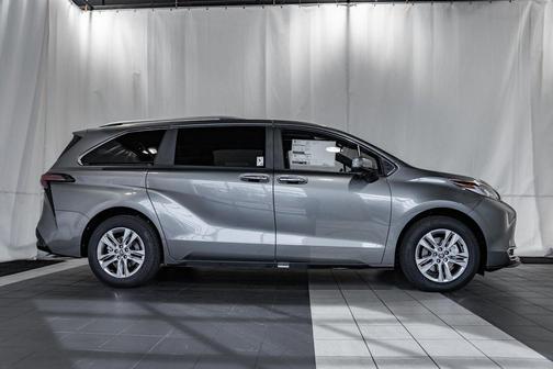 2026 Toyota Sienna Limited