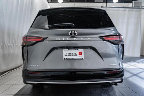 2026 Toyota Sienna Limited