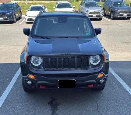 2023 Jeep Renegade Trailhawk