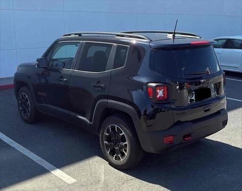 2023 Jeep Renegade Trailhawk