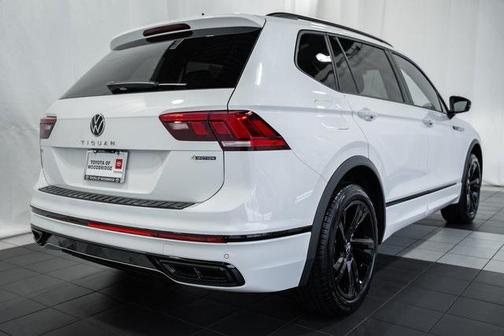 2024 Volkswagen Tiguan 2.0T SE R-Line Black 4MOTION