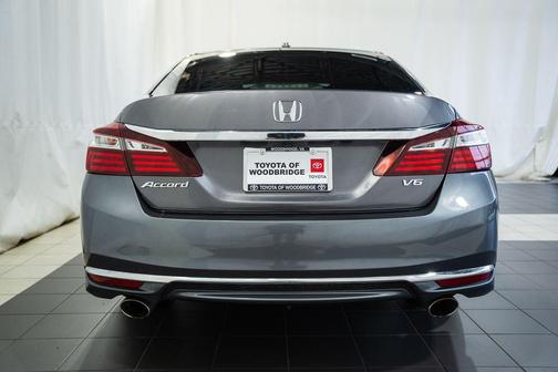 Modern Steel Metallic 2017 Honda Accord EX-L w/Navigation & Honda Sensing