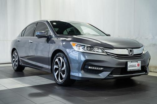 Modern Steel Metallic 2017 Honda Accord EX-L w/Navigation & Honda Sensing