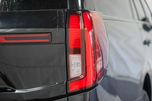 Dark Matter Gray Metallic 2025 Ford Expedition Platinum