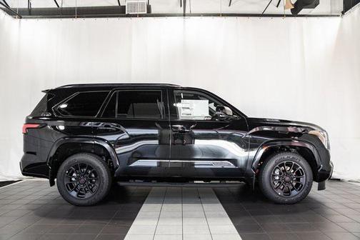 2025 Toyota Sequoia Platinum