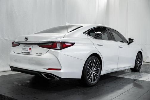 2022 Lexus ES 350 Base