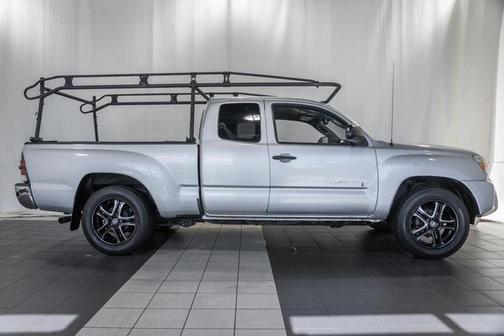 2013 Toyota Tacoma Base