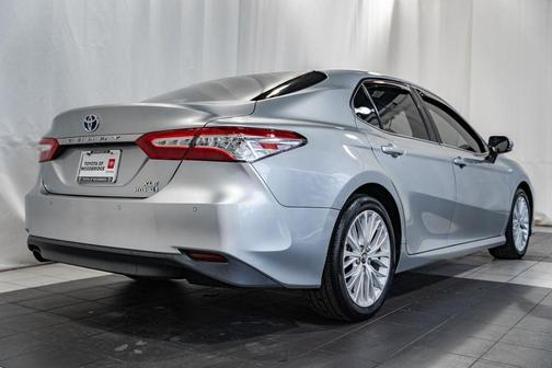 2018 Toyota Camry Hybrid XLE