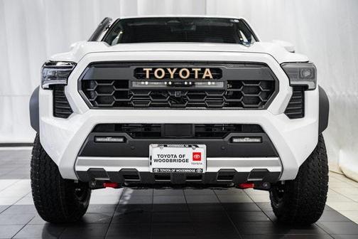2026 Toyota Tacoma Hybrid Trailhunter