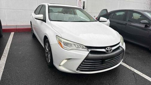 2016 Toyota Camry XSE