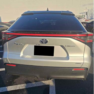 2023 Toyota bZ4X Limited