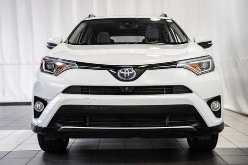 2018 Toyota RAV4 Hybrid SE
