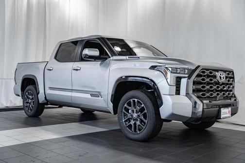2025 Toyota Tundra Hybrid Platinum