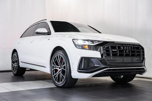 2020 Audi Q8 55 Premium Plus