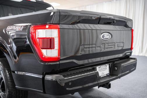 Agate Black Metallic 2023 Ford F-150 Lariat