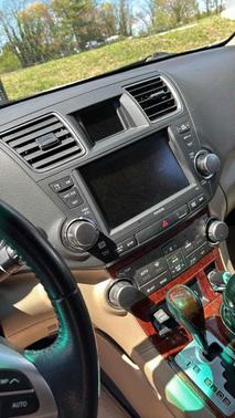 2011 Toyota Highlander Hybrid Limited