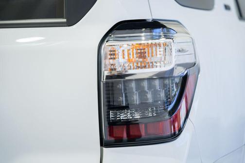 Ice Cap 2024 Toyota 4Runner SR5 Premium
