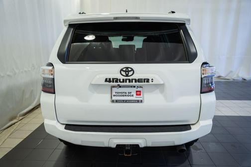 Ice Cap 2024 Toyota 4Runner SR5 Premium
