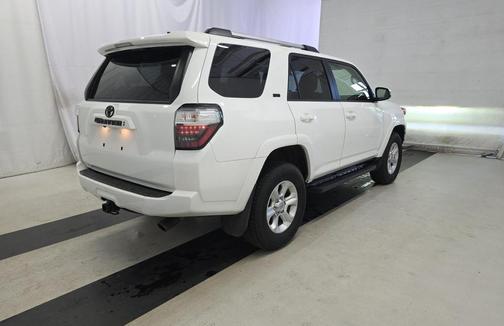 Ice Cap 2024 Toyota 4Runner SR5 Premium