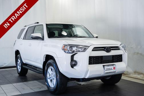 Ice Cap 2024 Toyota 4Runner SR5 Premium