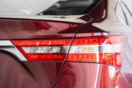 2016 Toyota Avalon Touring