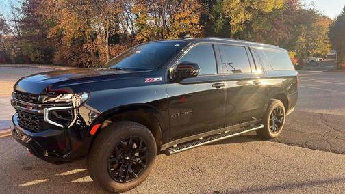 2022 Chevrolet Suburban 4WD Z71