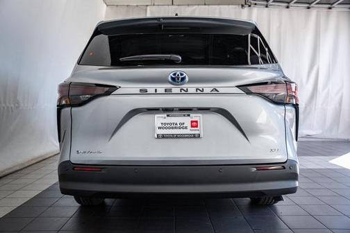 2025 Toyota Sienna XLE 7 Passenger