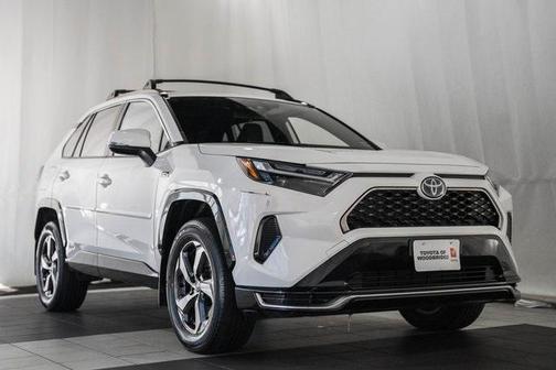 2024 Toyota RAV4 Prime SE