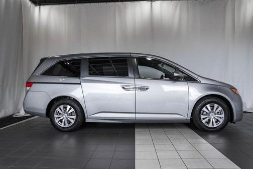 2017 Honda Odyssey SE