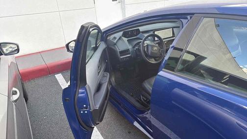 2024 Toyota Prius XLE