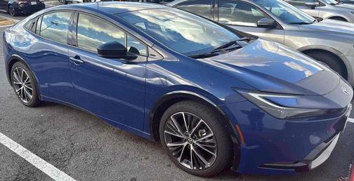 2024 Toyota Prius XLE