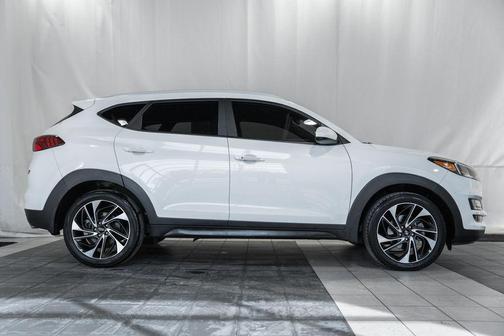 2020 Hyundai TUCSON Sport