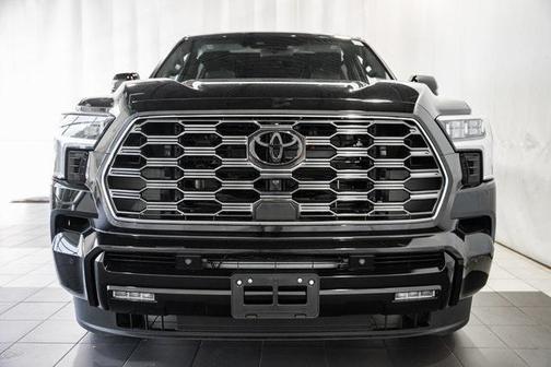 2025 Toyota Sequoia Platinum