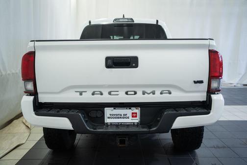 Super White 2019 Toyota Tacoma TRD Sport