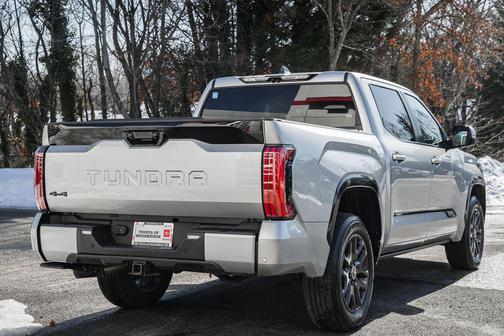 2024 Toyota Tundra Platinum