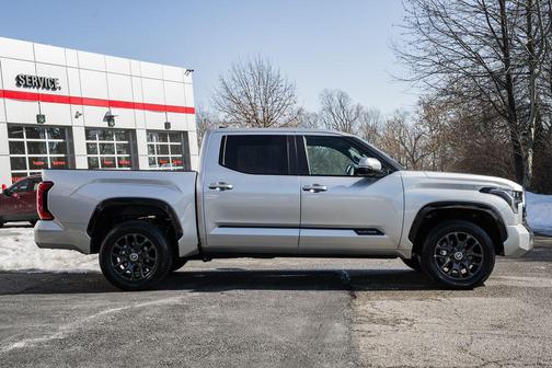 2024 Toyota Tundra Platinum