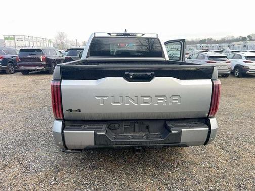 2024 Toyota Tundra Platinum