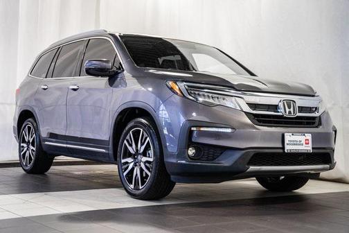 2019 Honda Pilot Touring 8-Passenger